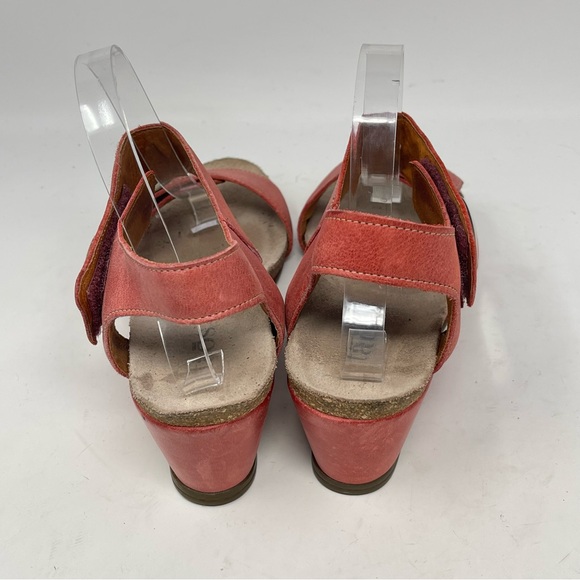 Taos Carousel 3 Wedge Sandals Womens 9 - 9.5 EU 40 Red Leather Ankle Strap - Picture 5 of 16